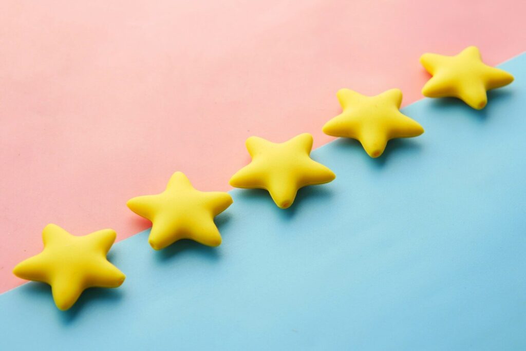 3d stars representing quality of authority builders